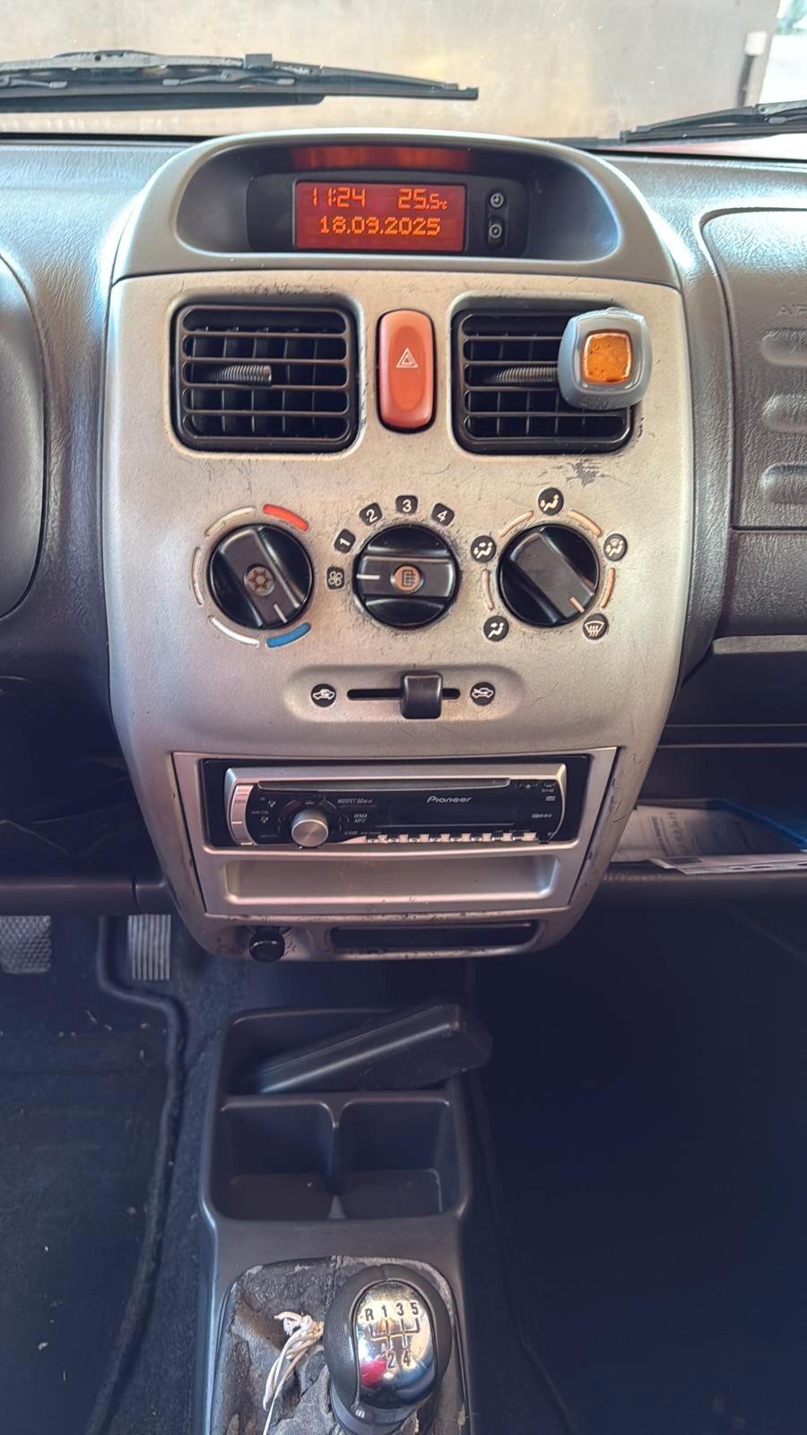 Opel Agila 1.0 12V 65CV