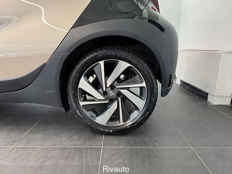 Toyota Aygo X Aygo X 1.0 VVT-i 72 CV 5 porte Lounge Air