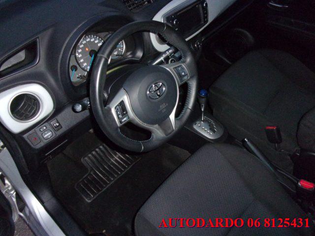 TOYOTA Yaris 1.5 Hybrid 5 porte Lounge