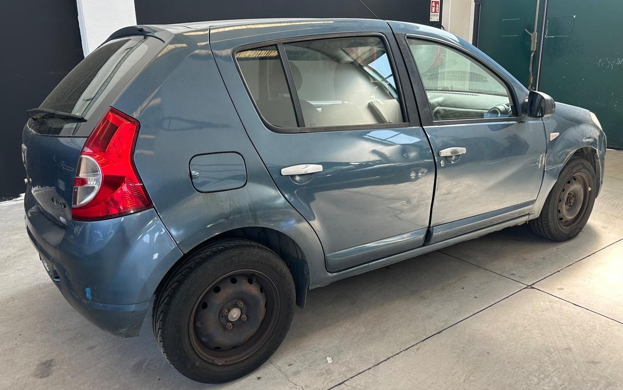Dacia Sandero 1.2 16V