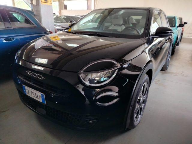 FIAT 600 Hybrid 100 CV DCT MHEV La Prima