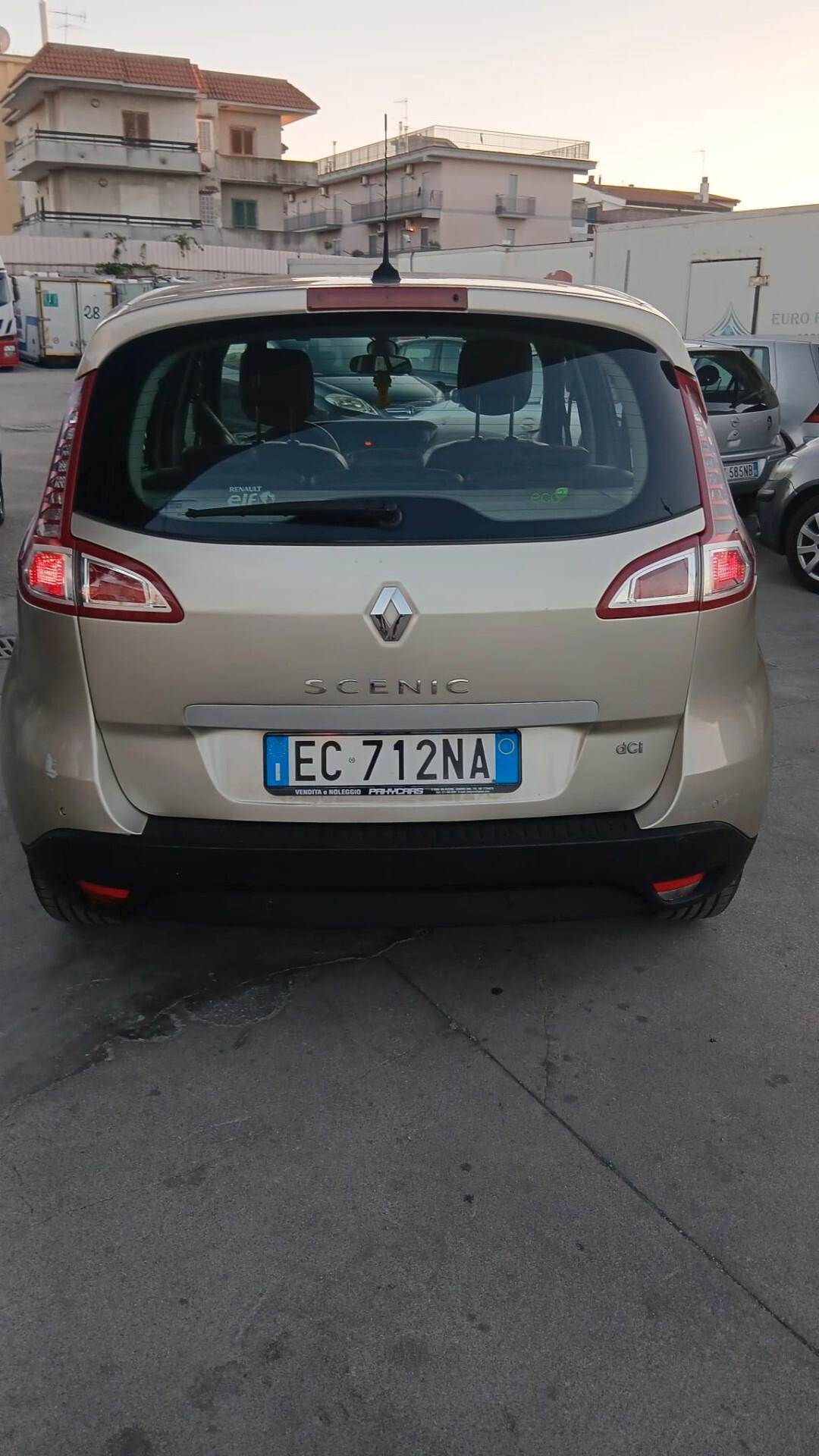 Renault Scenic Scénic X-Mod 1.5 dCi 110CV Luxe