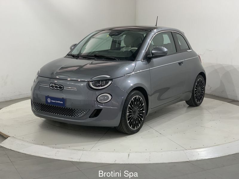 FIAT 500 La Prima Berlina