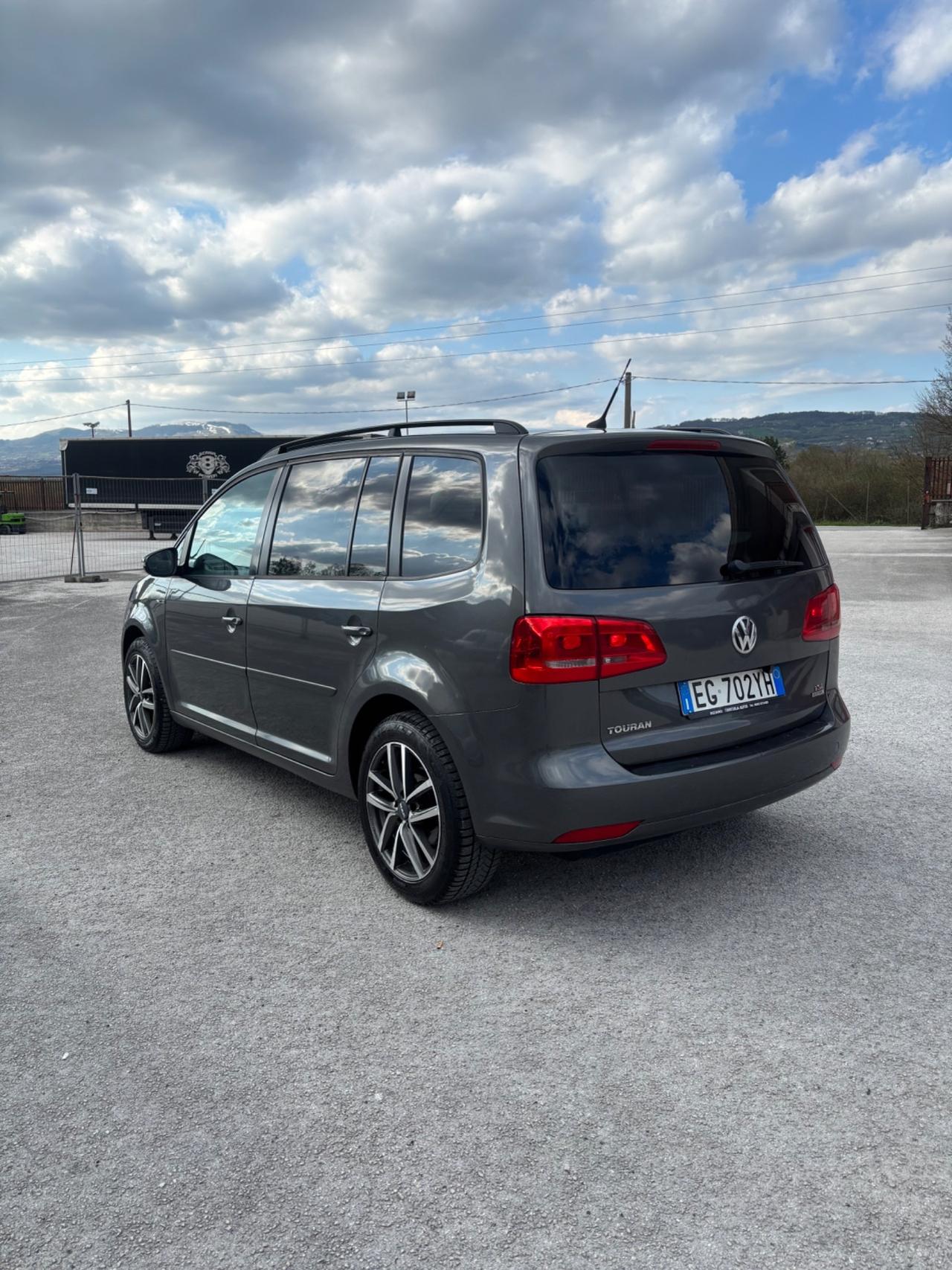 Volkswagen Touran 1.4TSI HIGHLINE Ecofuel