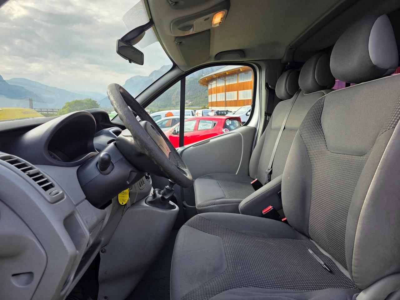 OPEL Vivaro 9 POSTI PEDANA DISABILI