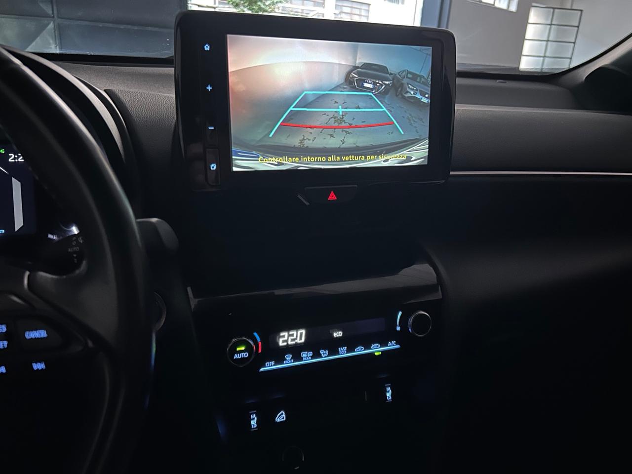 Toyota Yaris Cross 1.5 Hybrid 5p. E-CVT Trend AWD