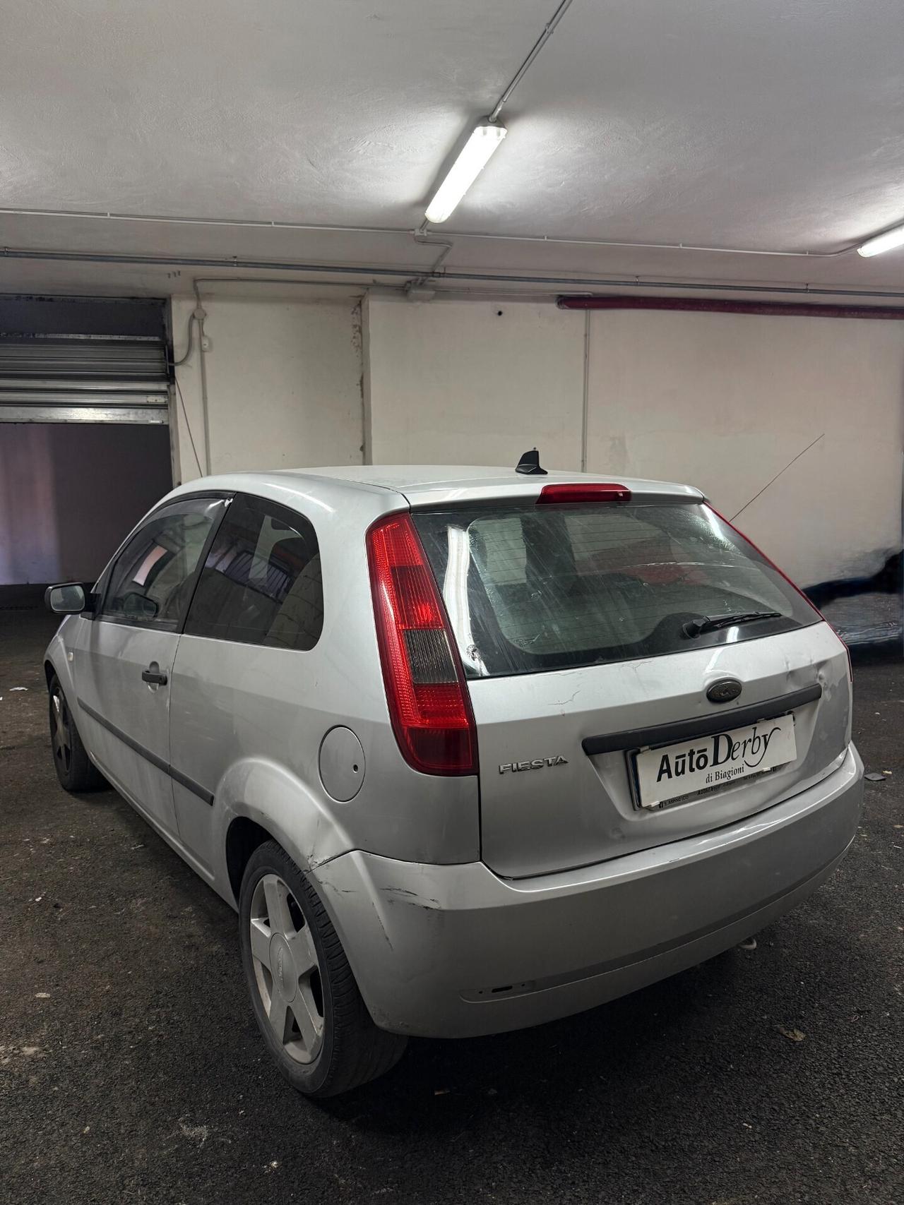 Ford Fiesta 1.2 Benzina
