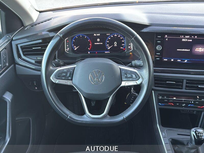 Volkswagen Polo VI 2022 1.0 tsi Life 95cv