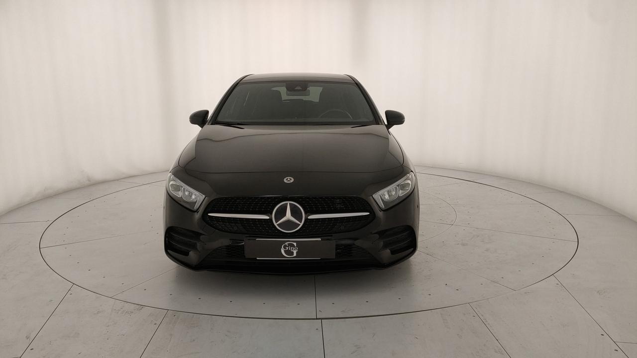 Mercedes-Benz Classe A - W177 2018 - A 180 d Premium auto