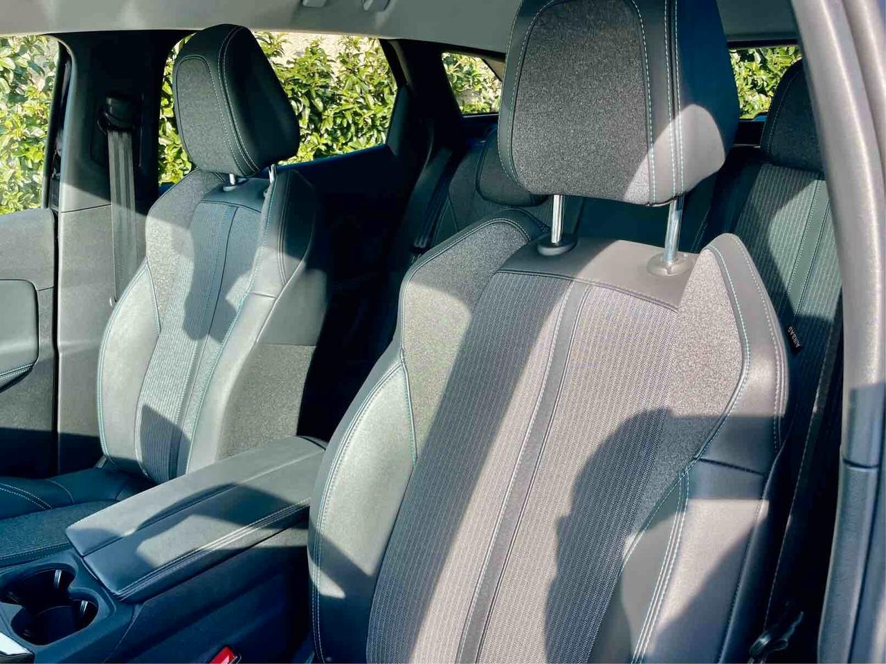 Peugeot 3008 BlueHDi 130 S&S EAT8 Allure Pack