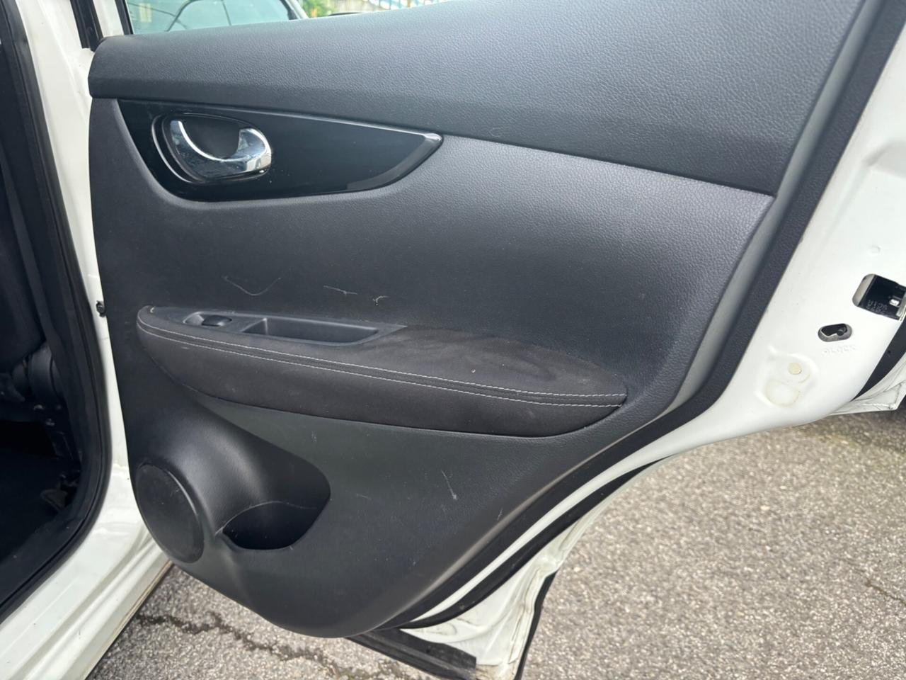 Nissan Qashqai 1.2 DIG-T Acenta ok NEOPATENTATI