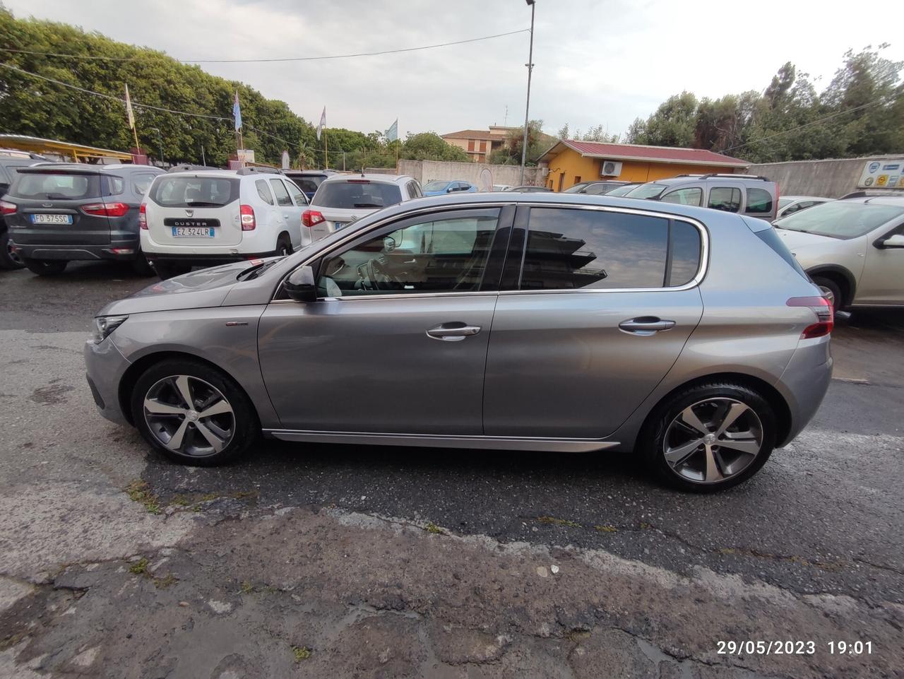 Peugeot 308 BlueHDi 130 S&S EAT8 GT Line