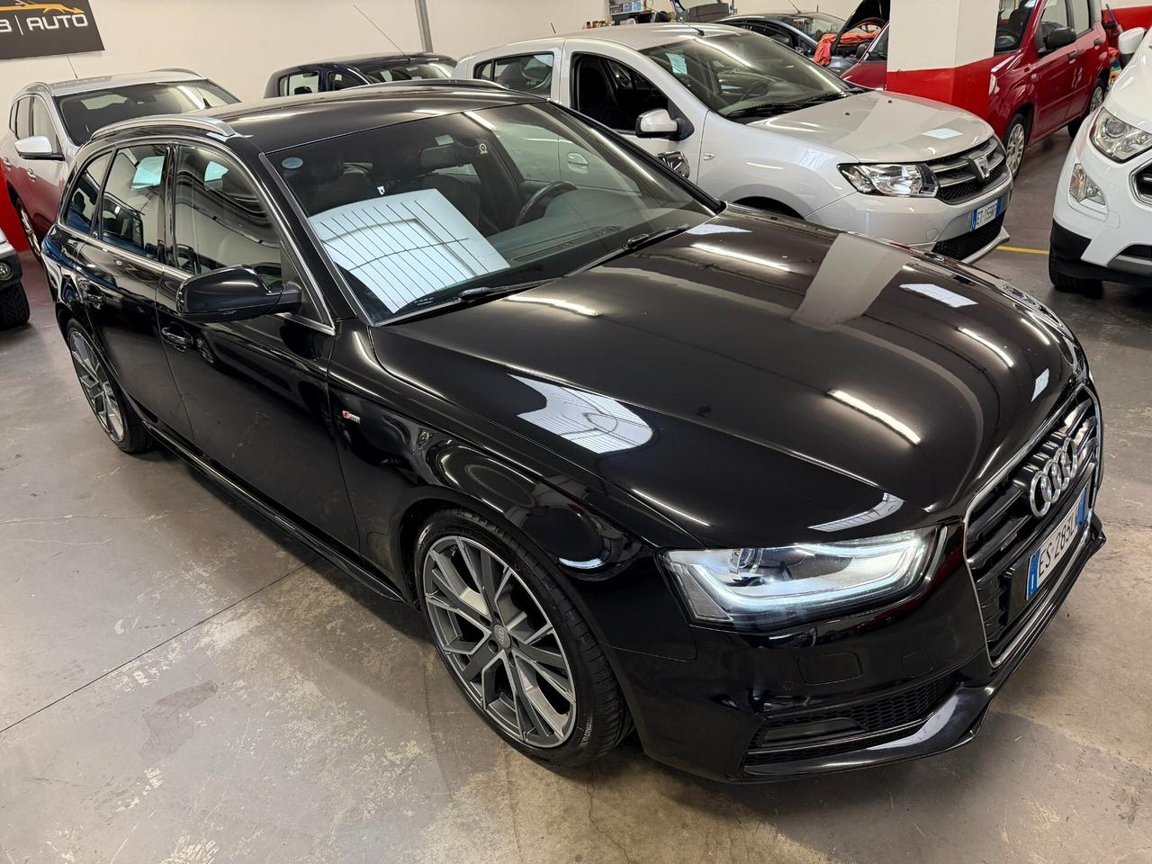 Audi A4 Avant 2.0 TDI 177 CV quattro S tronic edition