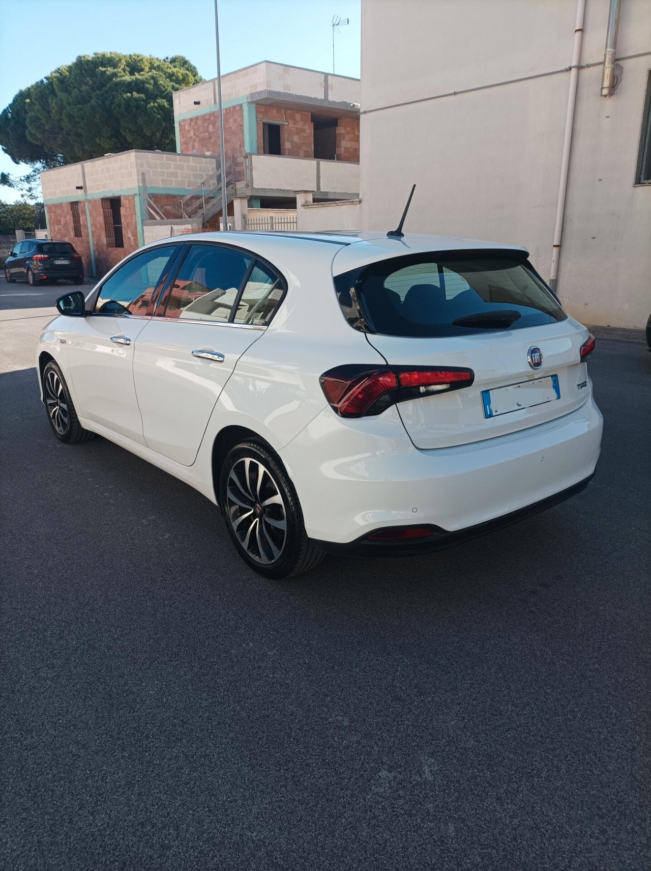 Fiat Tipo 1.6 Mjt S&S DCT 5 porte Lounge - 2018