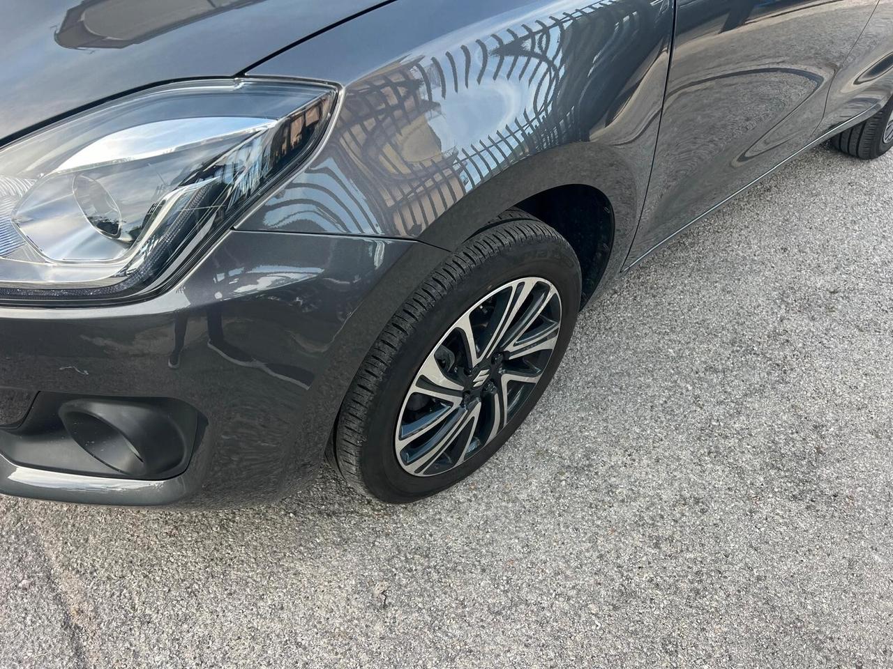 Suzuki Swift 1.2 Hybrid 4WD AllGrip Top