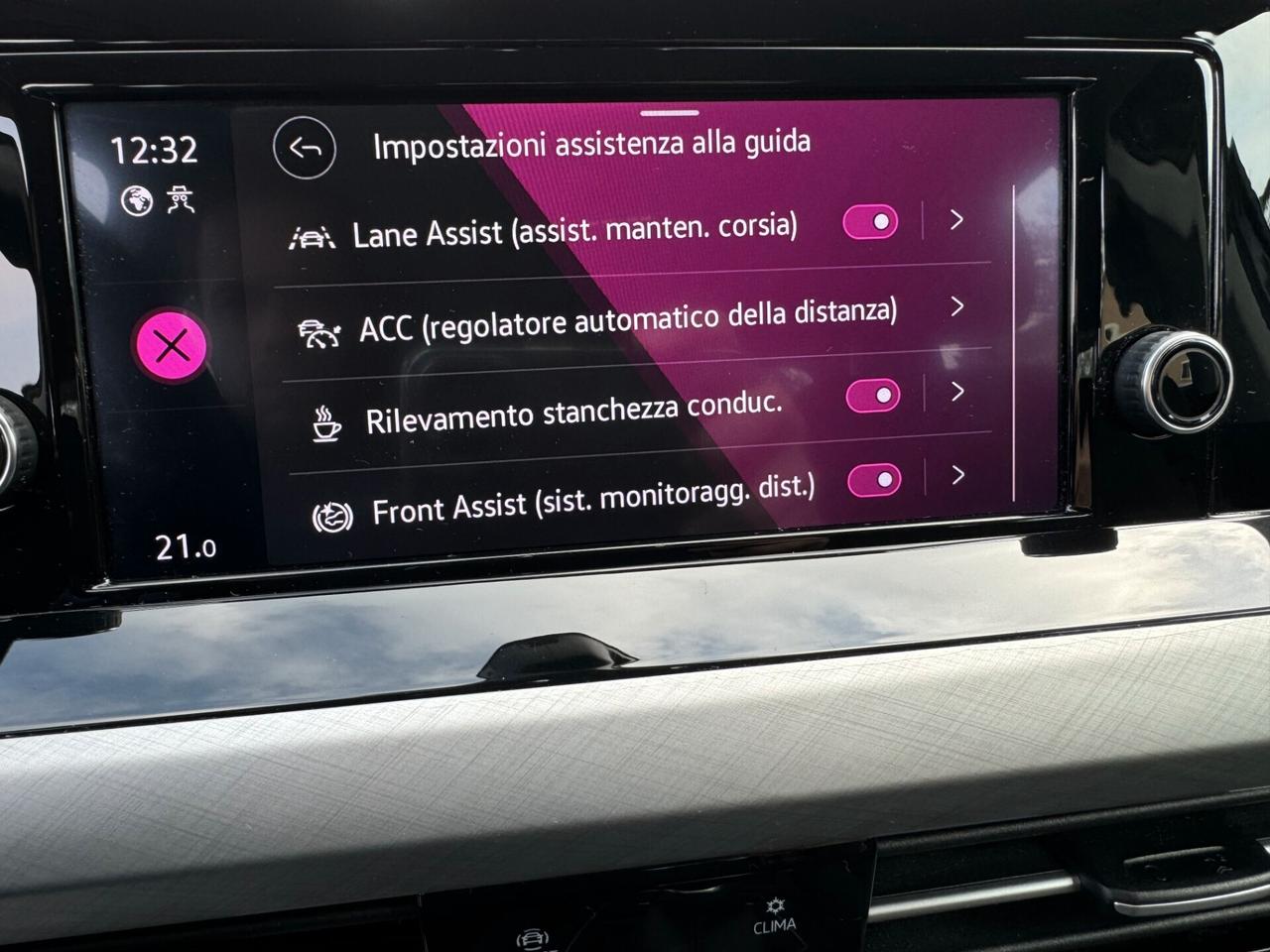 Volkswagen Golf 1.0 etsi evo Life 110cv dsg / NO VINCOLI