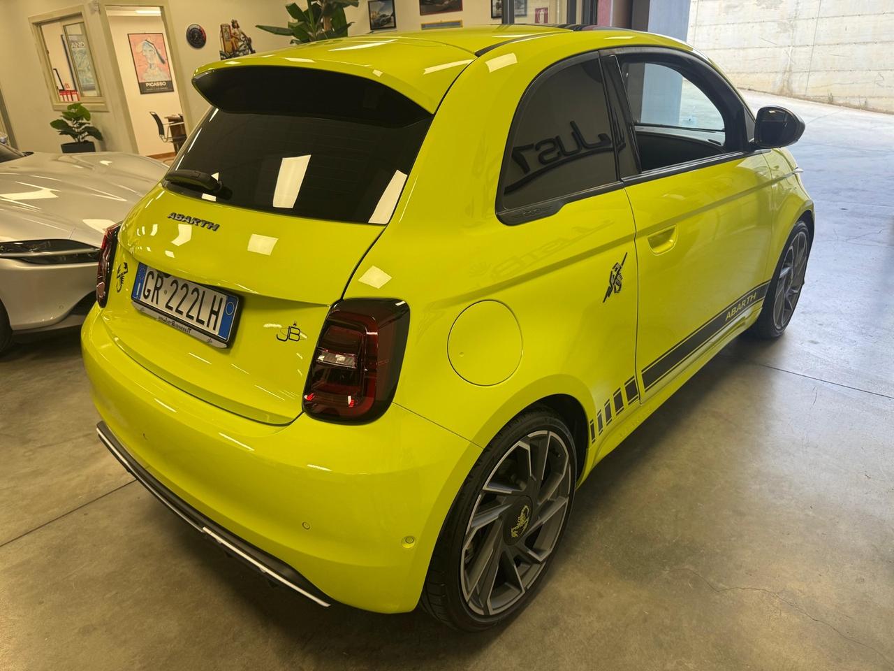 Abarth 500e Scorpionissima Garanzia Ufficiale