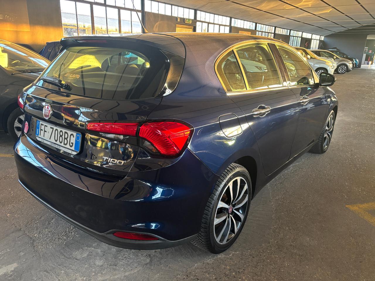 Fiat Tipo 1.4 70KW 95CV 5P Lounge NEOPATENTATO