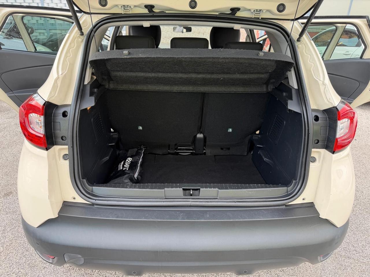 Renault Captur dCi 8V 90 CV Start&Stop Energy Iconic