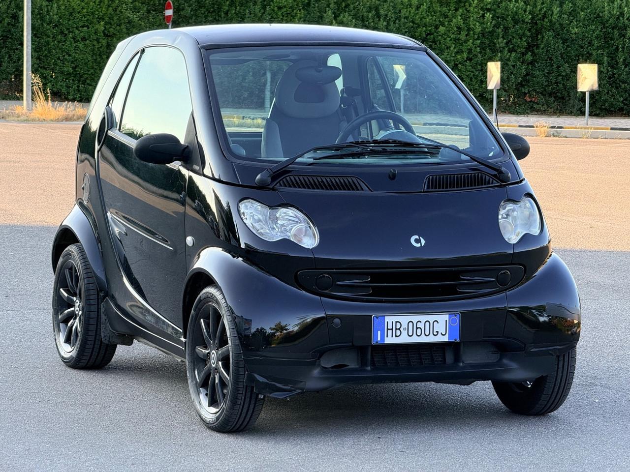Smart ForTwo 800 coupé (scambio con scooter)