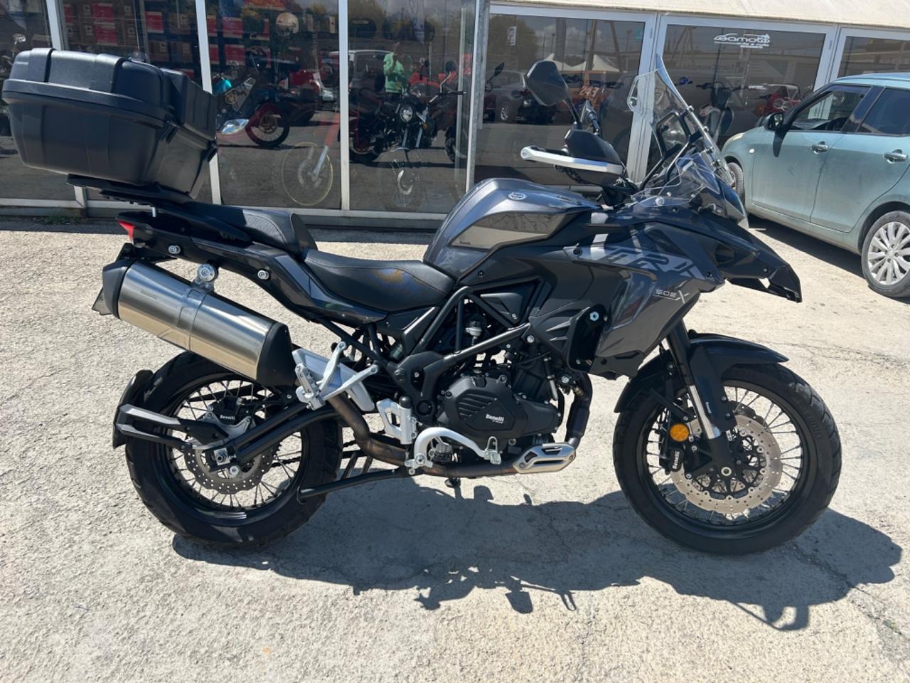 Benelli TRK 502 X