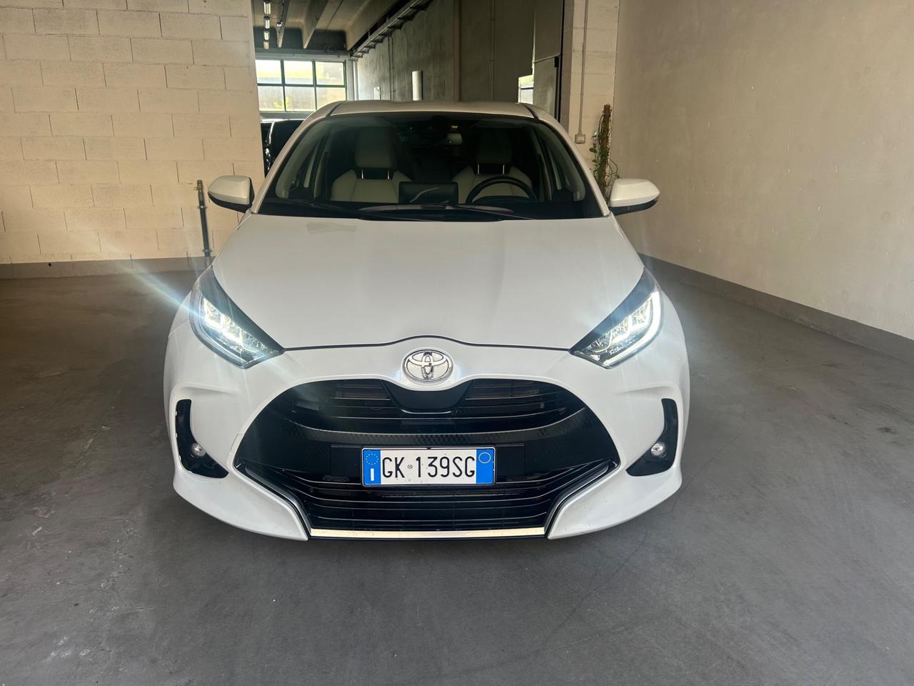 Toyota Yaris 1.5 Hybrid 5 porte GR LINE