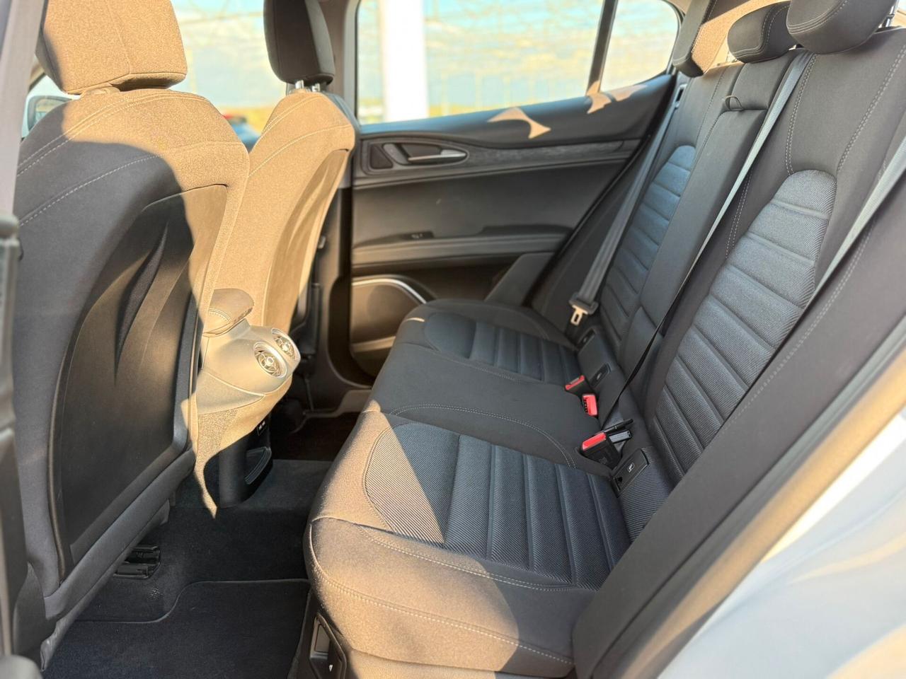 Alfa Romeo Stelvio 2.2 Turbodiesel 190 CV AT8 RWD Executive