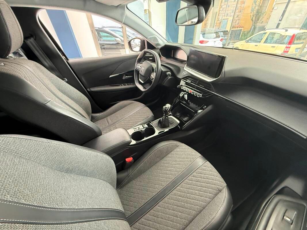 Peugeot 208 PEUGEOT 208 1.2 puretech Allure s&s 100cv FINANZIABILE