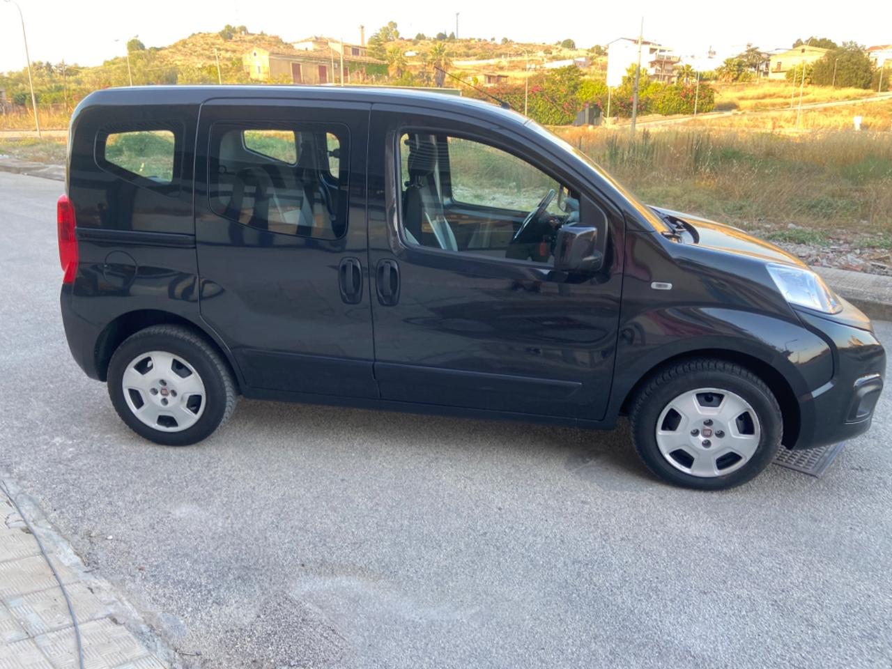 Fiat Qubo 1.3 MJT 95 CV Lounge 2018