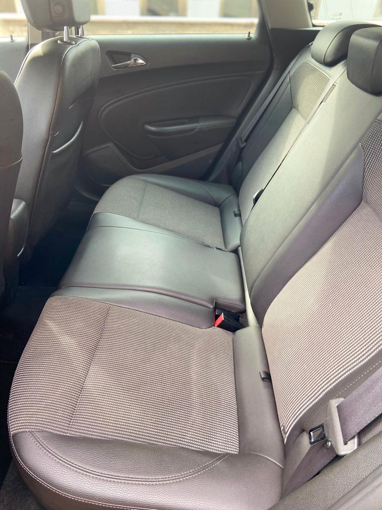 Opel Astra Sports Tourer 1.7 TDCI 130cv Cosmo