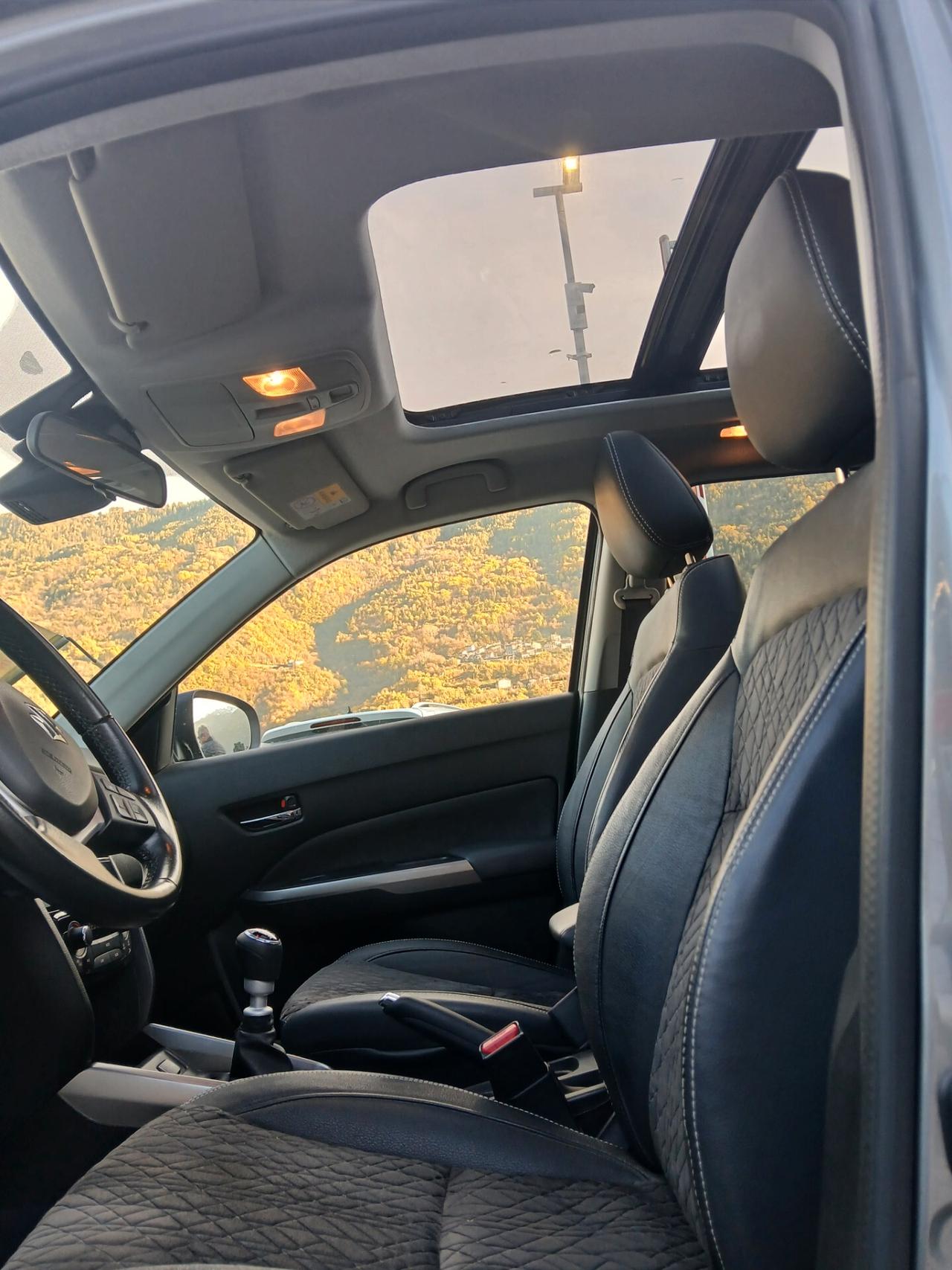 Suzuki Vitara 1.4 Hybrid A/T 4WD AllGrip Starview