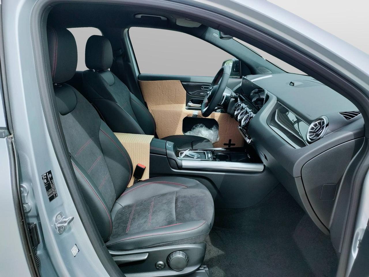 Mercedes-Benz GLA 200 d