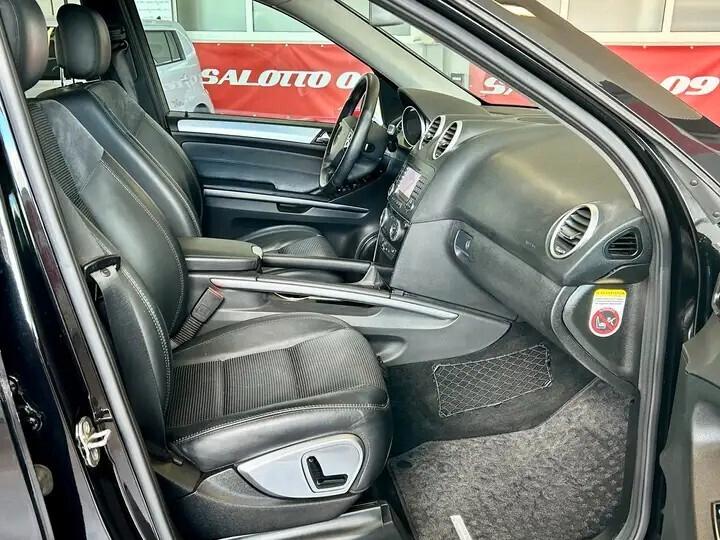 Mercedes-benz ML 63 AMG *1 OWNER* *ONLY 65.000KM* *FULL SERVICE*