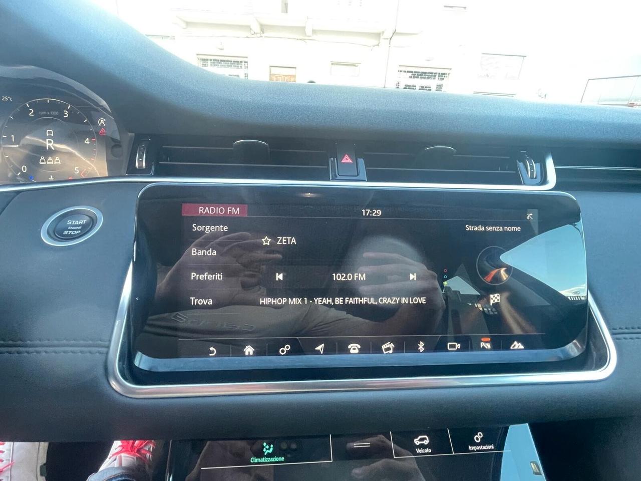 Land Rover Range Evoque 2.0D I4-L.Flw 150 CV R-Dynamic S