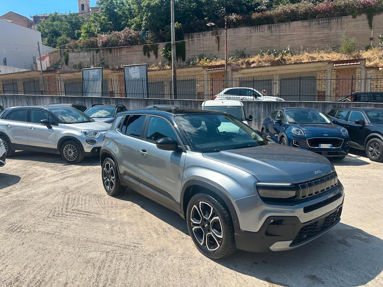 Jeep Avenger 1.2 Turbo 100 CV Summit