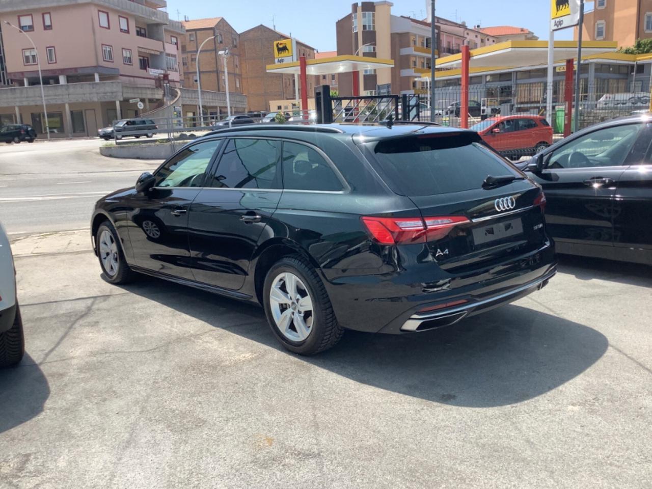 Audi A4 Avant 35 TDI/163 CV S tronic