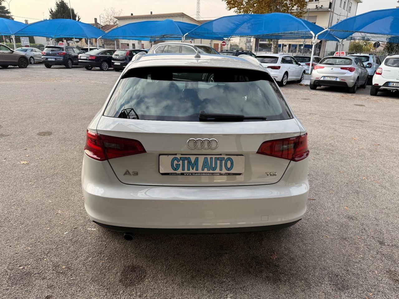 Audi A3 1.6 TDI S tronic 110 CV - Neopatentati