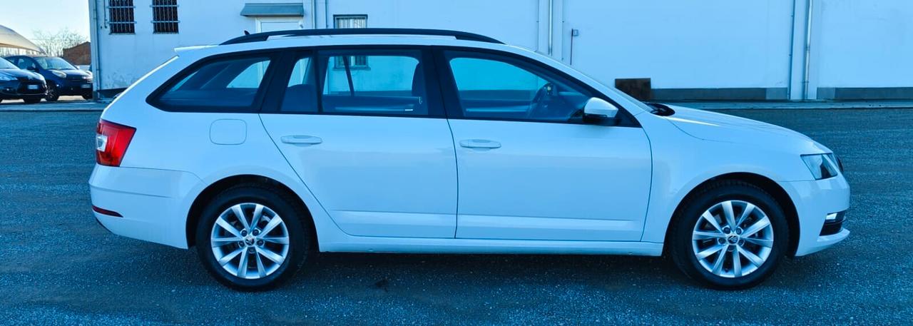 SKODA OCTAVIA 1.0 BENZINA,ANNO 2017