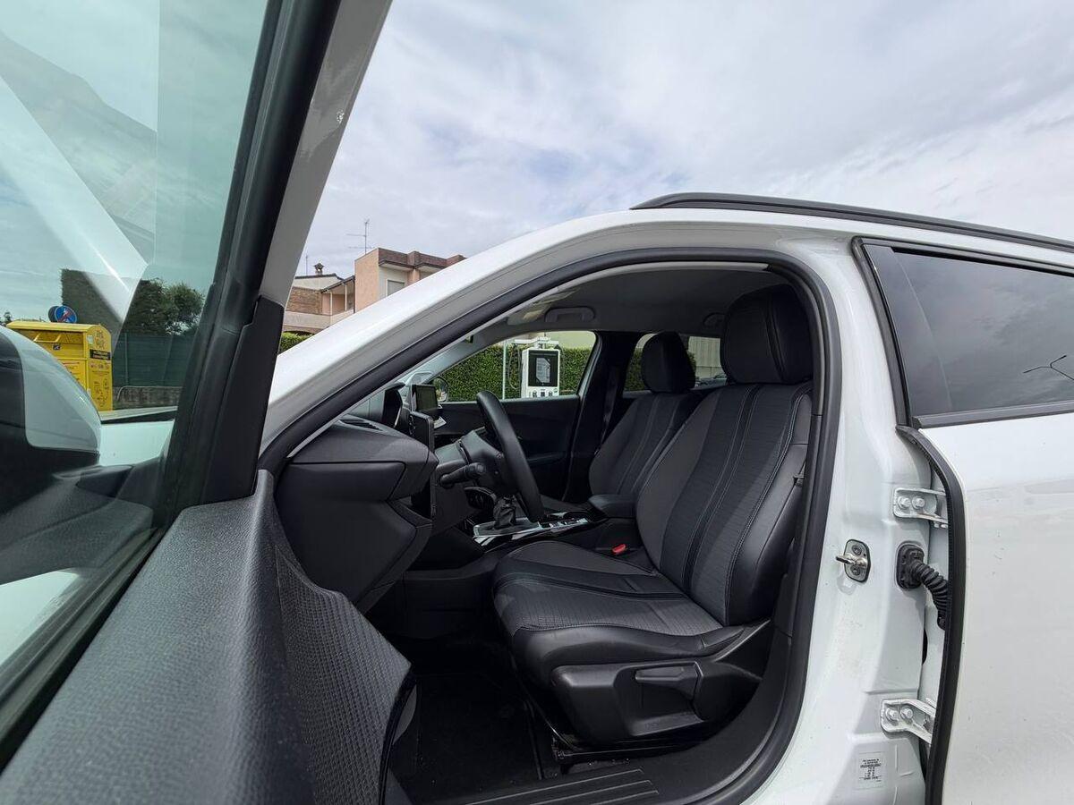 Peugeot 2008 1.2 puretech Allure Pack IVA ESPOSTA!