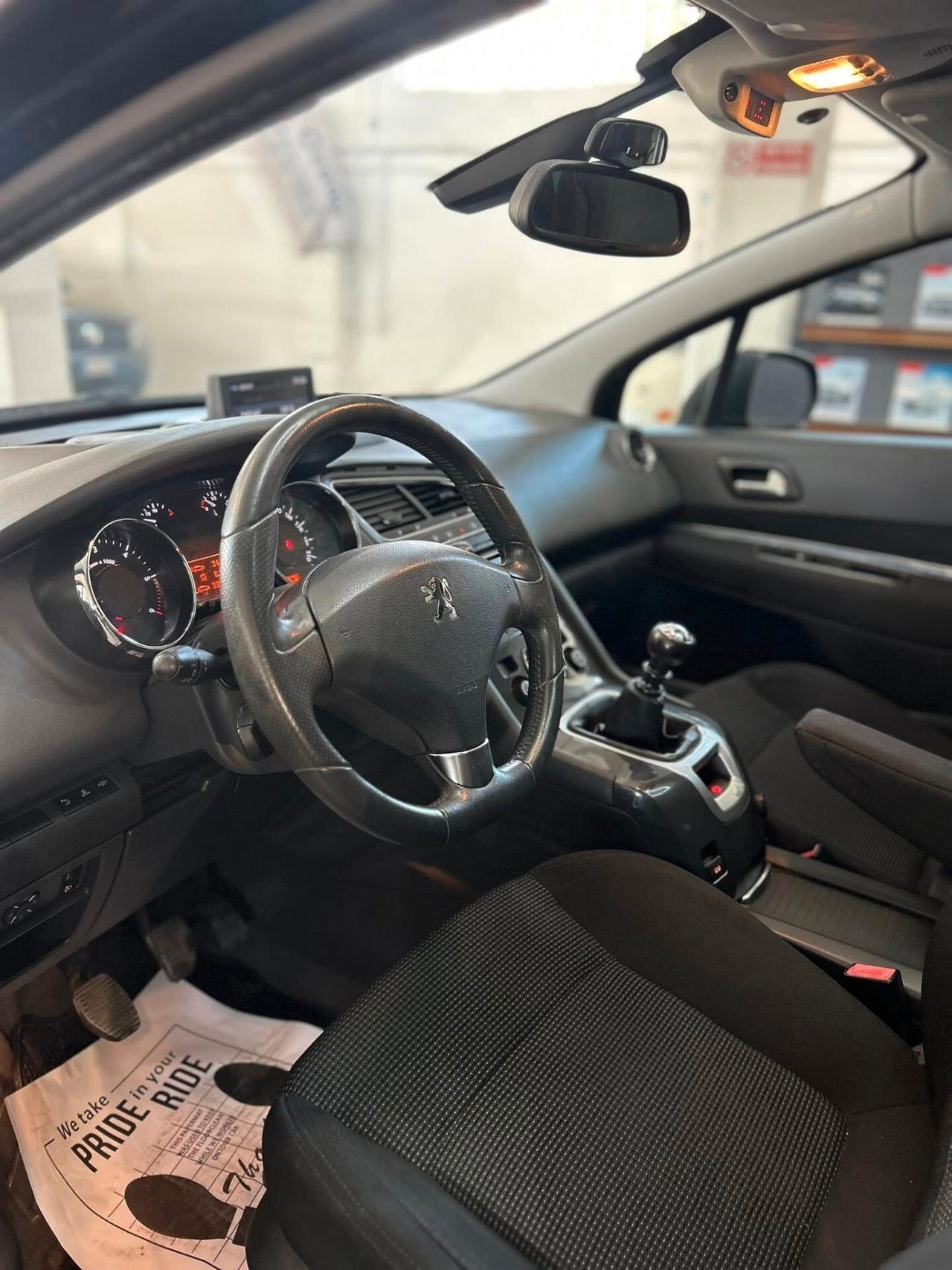 Peugeot 5008 2.0 HDi 150CV 7POSTI DISTR NUOVA-2011