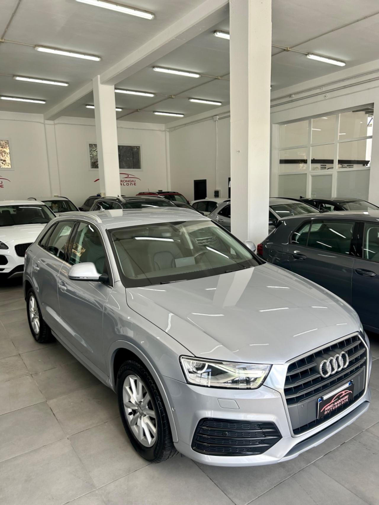 Audi Q3 2.0 TDI 120 CV Sport FINANZIABILE