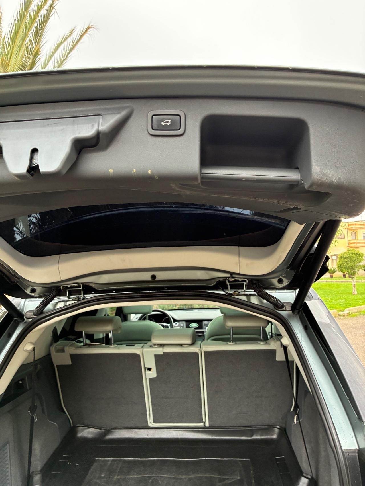 Land Rover Discovery Sport 2.2 SD4 HSE Luxury (140 kw) 7 posti