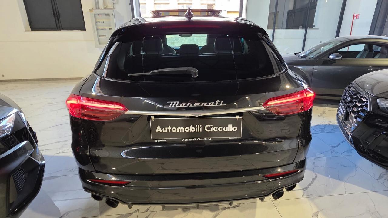Maserati Grecale MHEV 330 CV AWD Modena