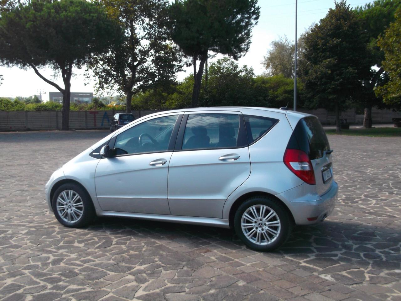 Classe A 180 CDI AUTOMATIC Neopat. 2009