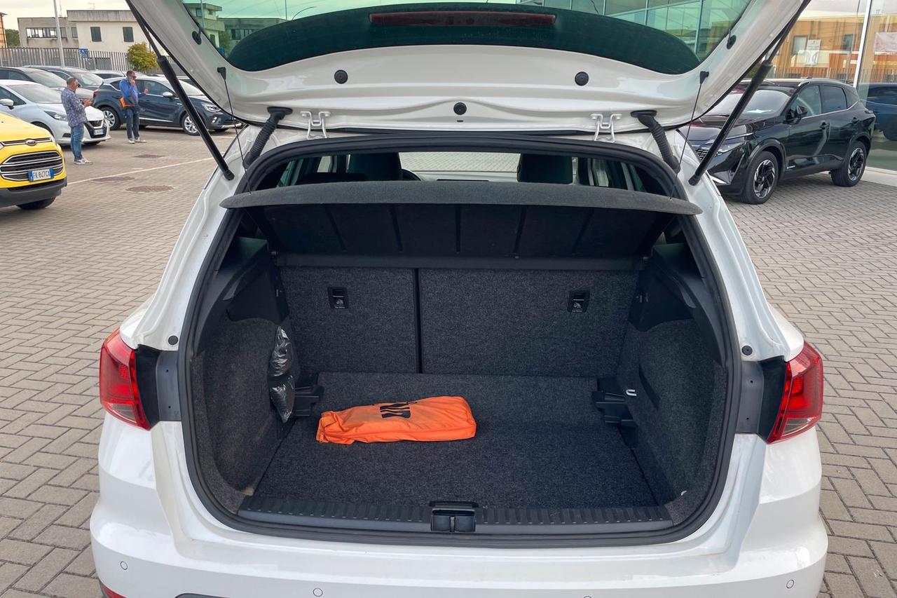 SEAT Arona 1.0 ecotsi FR 95cv