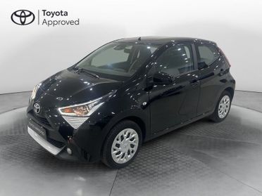 Toyota Aygo Connect 1.0 VVT-i 72 CV 5 porte x-play