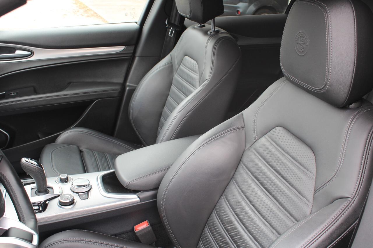 Alfa Romeo Stelvio 2.2 t Veloce Q4 210cv auto 4x4 FULL-OPTIONAL
