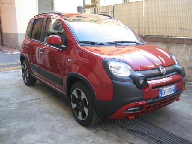FIAT New Panda CROSS 1.0 FIREFLY S-S HYBRID