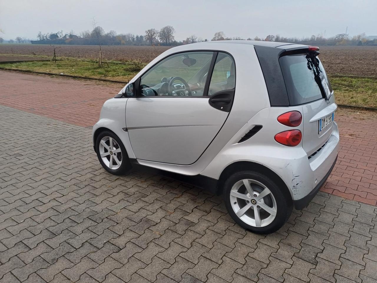 Smart ForTwo 1000 52 kW coupe limited two
