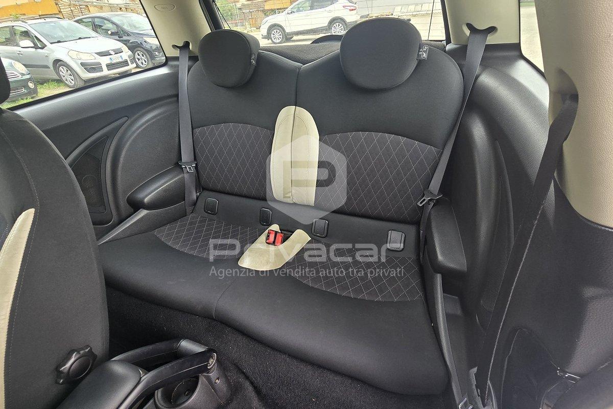 MINI Mini 1.6 16V Cooper D